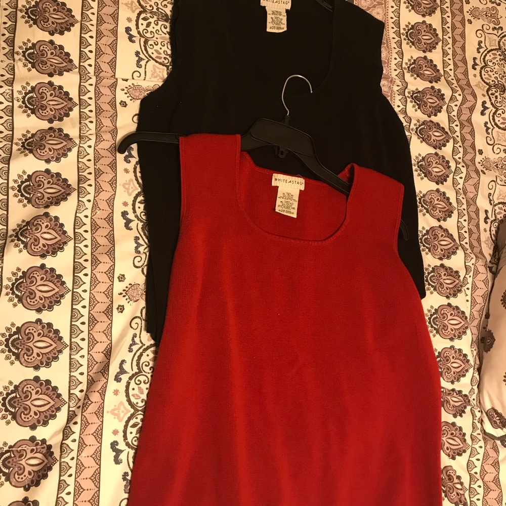 Women’s size XL sweater vests